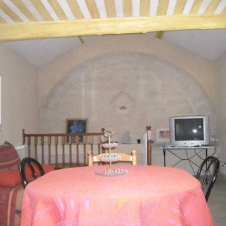 Maison De Ville Aux Couleurs Provencales. Villa Carpentras Bagian luar foto